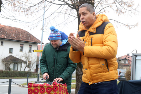 BOŽIČNI SEJEM Z OBISKOM TREH DOBRIH MOŽ 07 FOTO LJUBO VUKELIČ